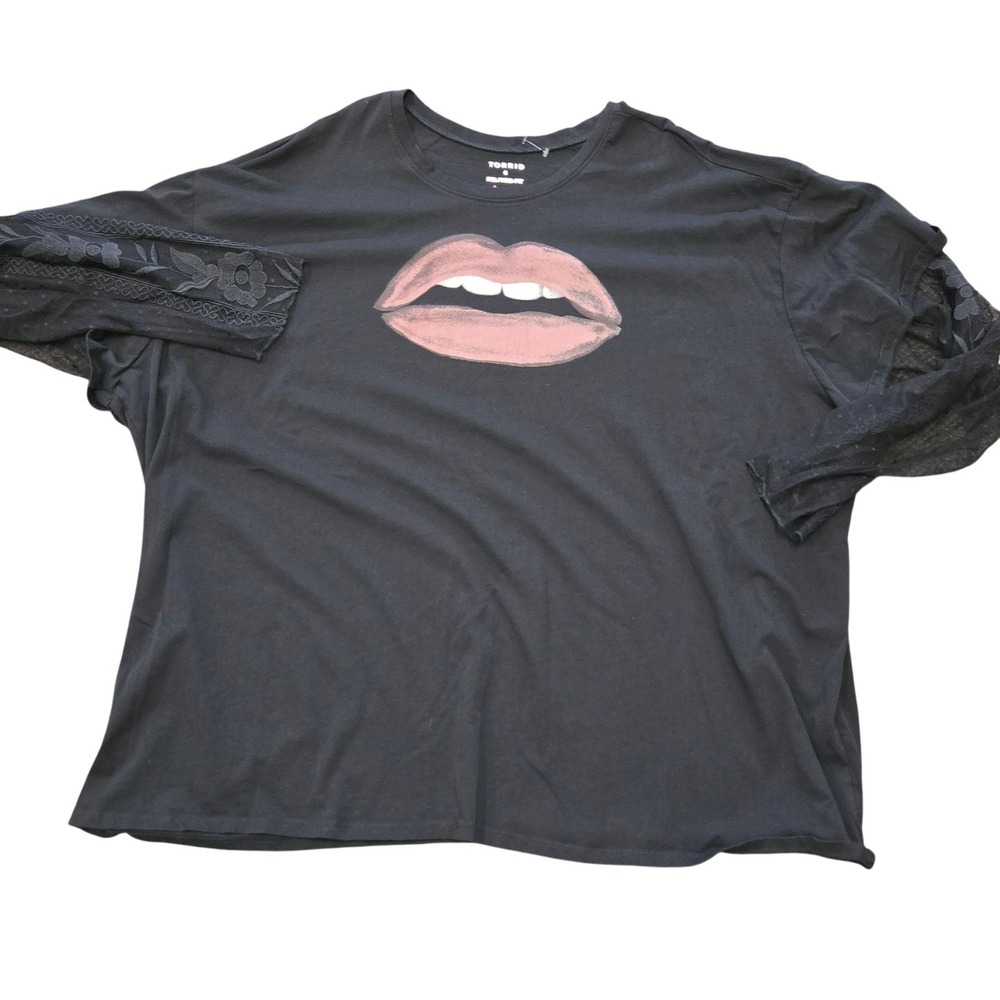 Torrid Black Lips Graphic Tee Mesh Lace Floral Embroidered Sleeves Plus Size 6